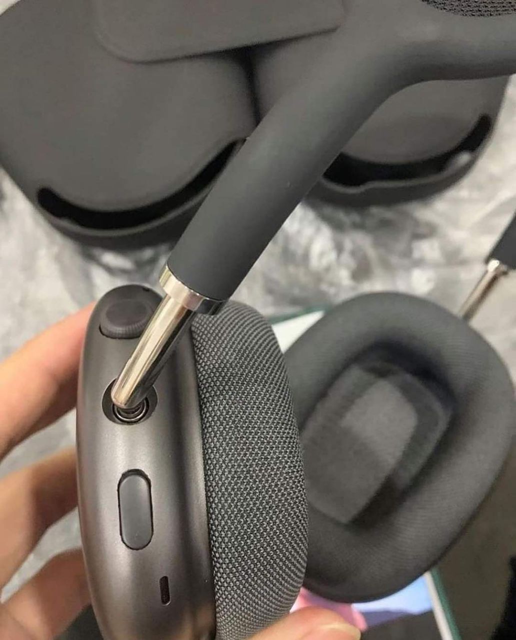 AirPods Max Pallets For Sale AirPods Max Pallets For Sale