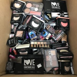 Cosmetics pallets