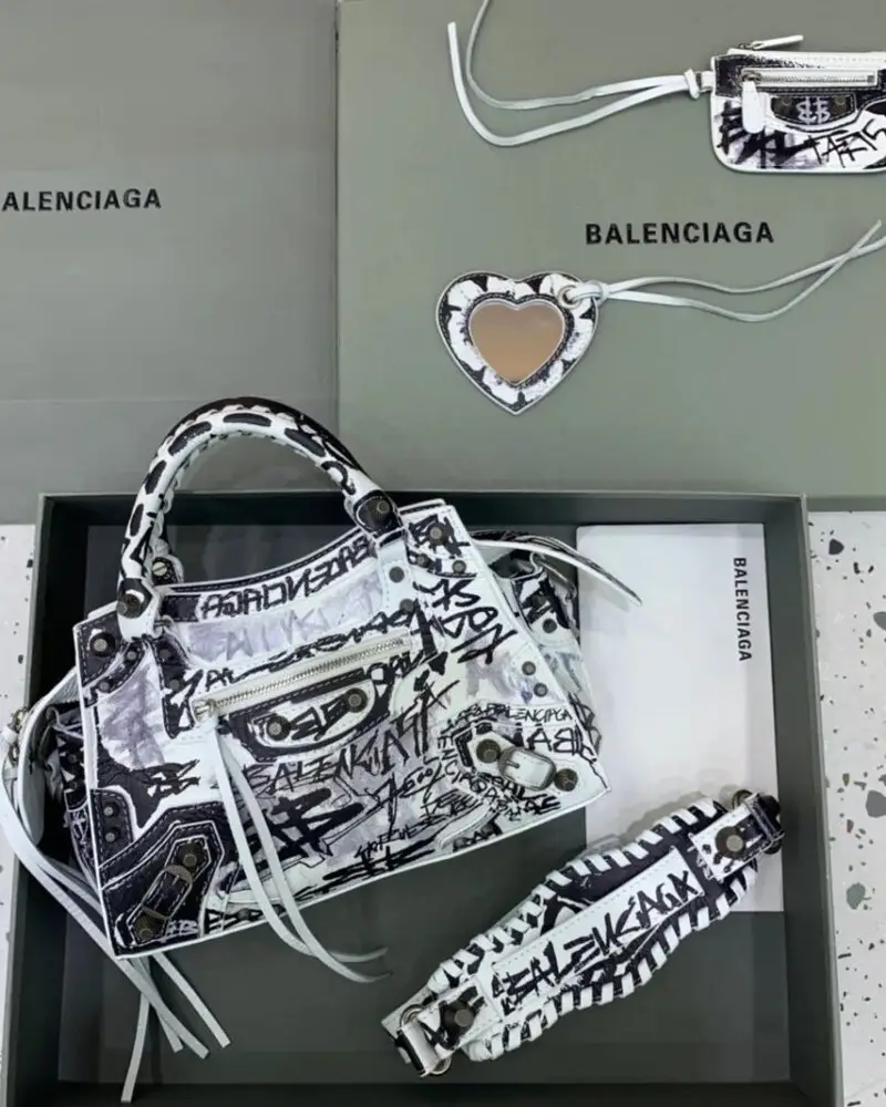 photo_2023-07-07_02-44-35-810x1013