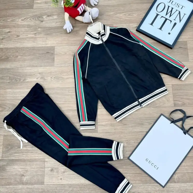 Tracksuit Sweatsuit Pallets Tracksuit Sweatsuit Pallets