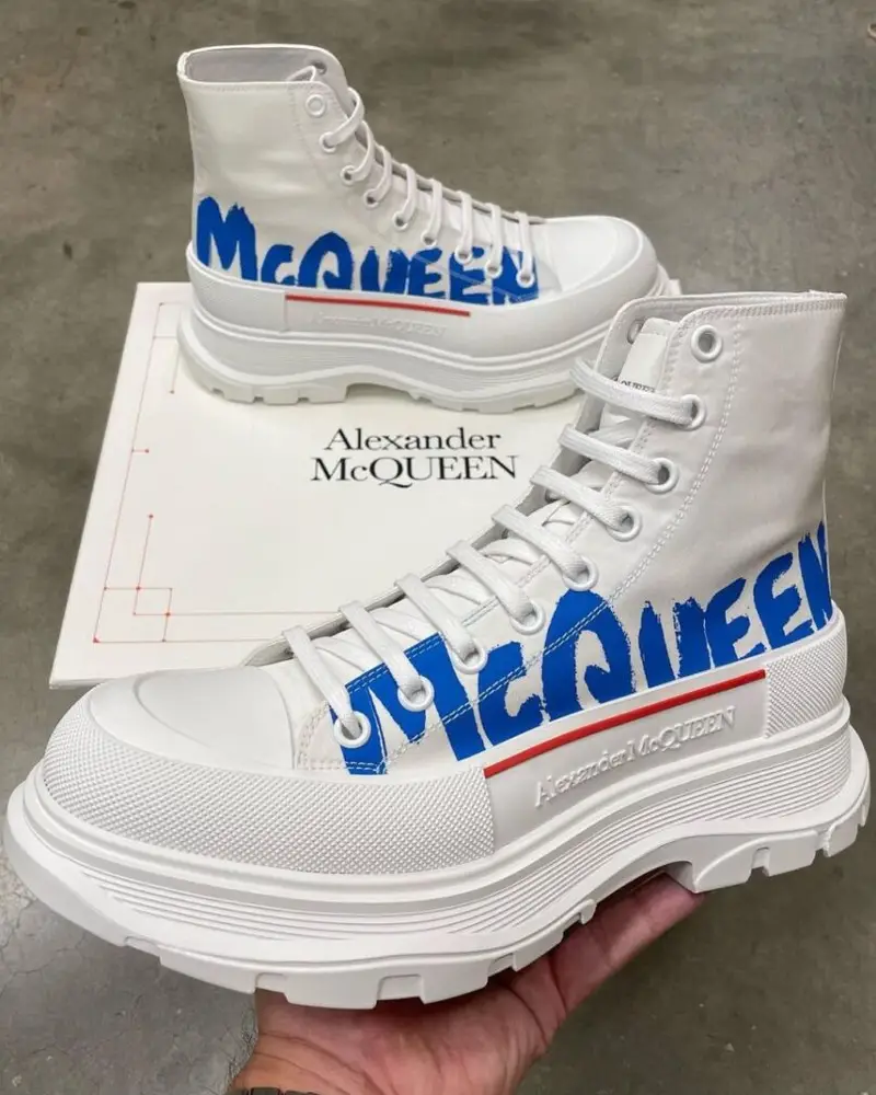 photo_2023-07-15_17-00-25-810x1013