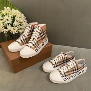 Burberry Shoes Pallets