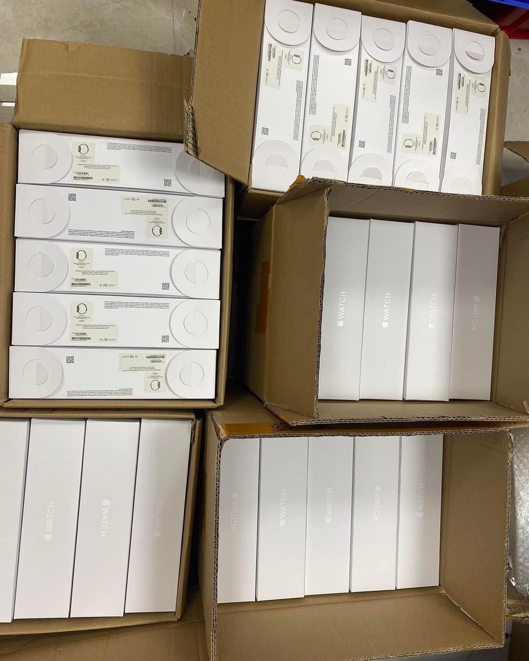 Apple watch series 8 pallets for sale Apple watch series 8 pallets for sale