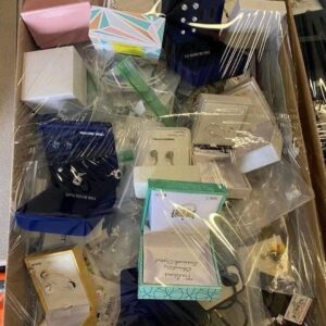 Jewelry pallet for sale