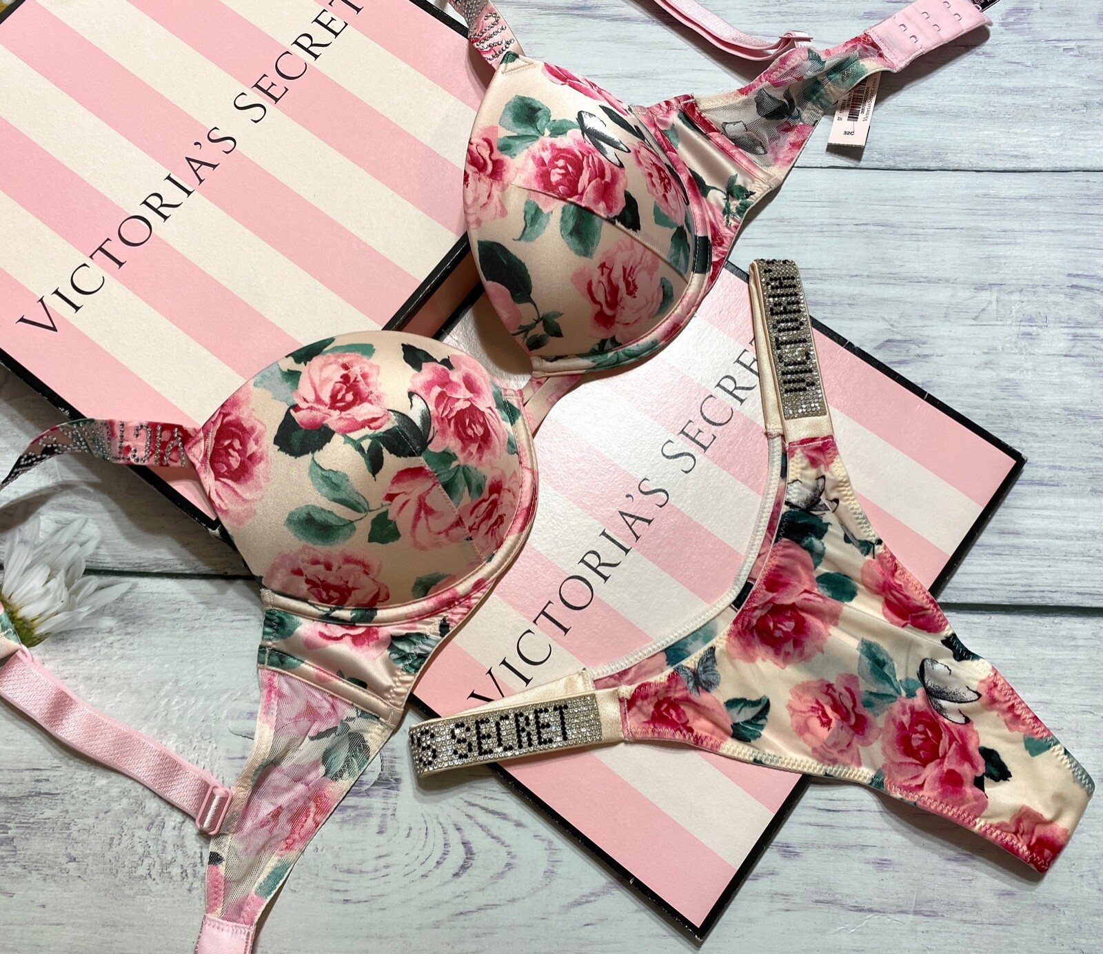 Victoria secret underwear pallets