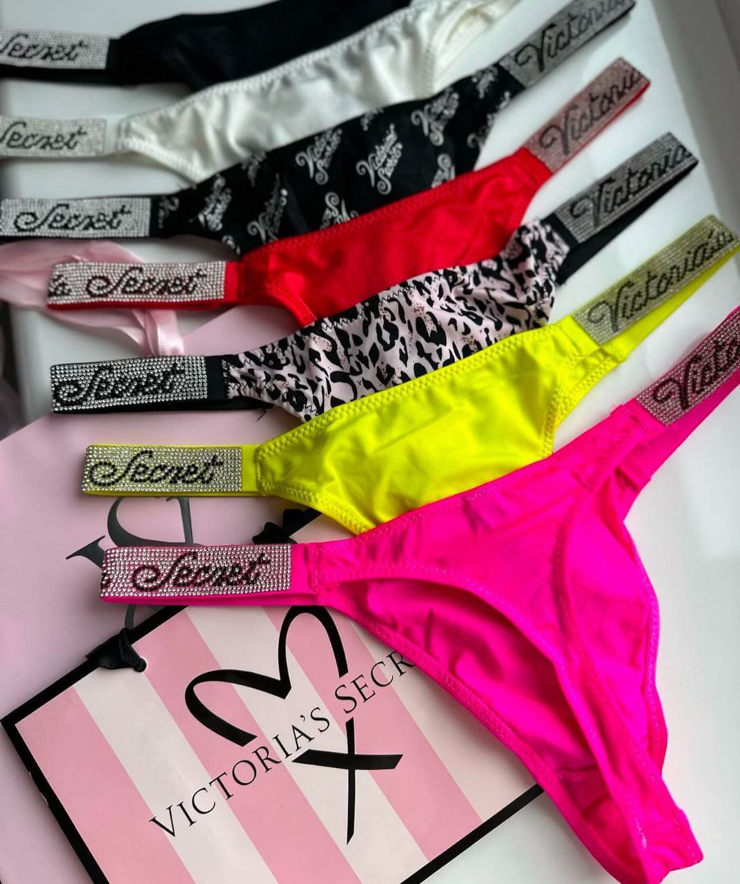 Victoria secret underwear pallets 21