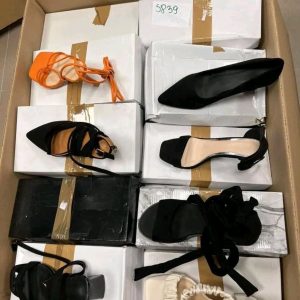 Wholesale Female Hills & Sandals pallet