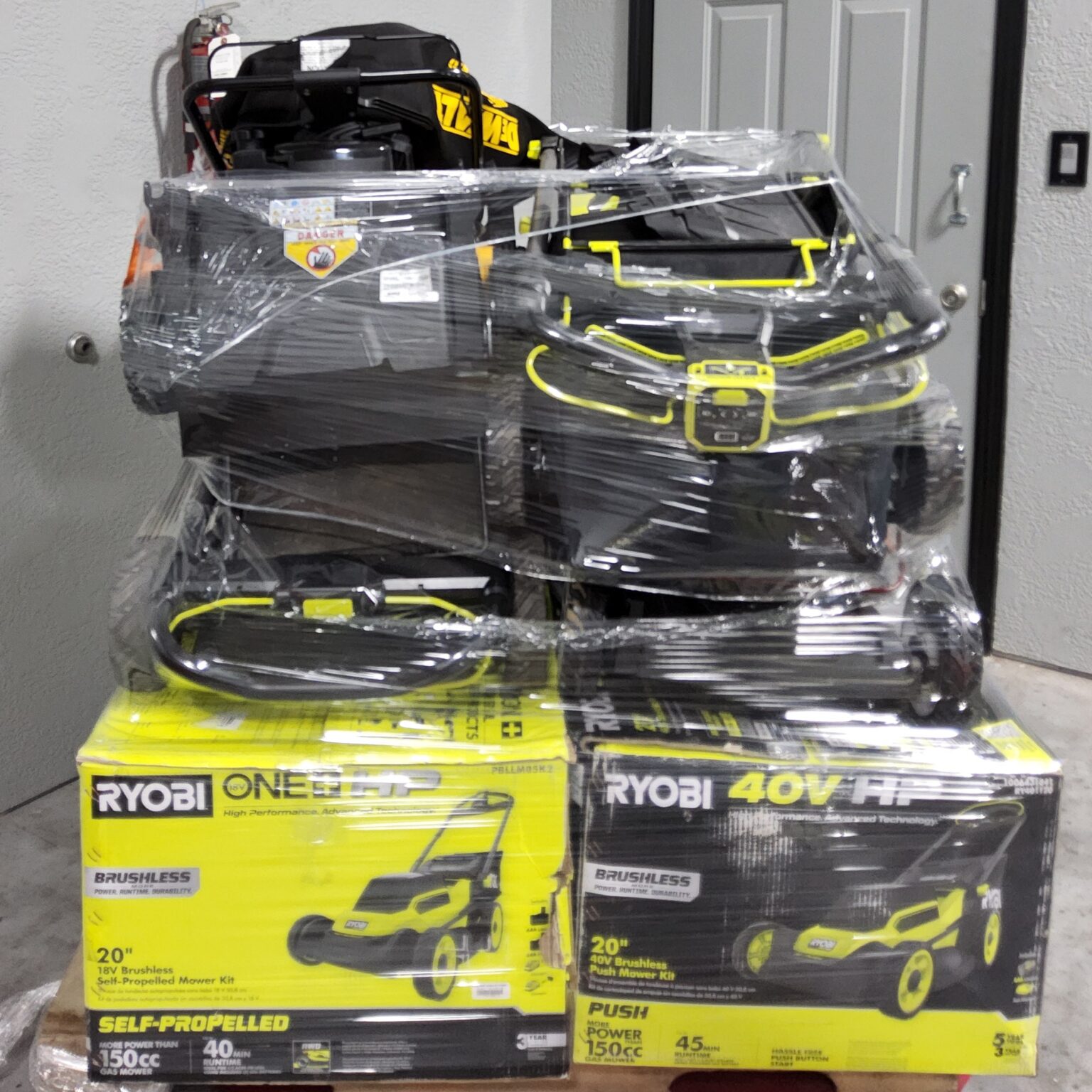 20250708_110439-1536x1536